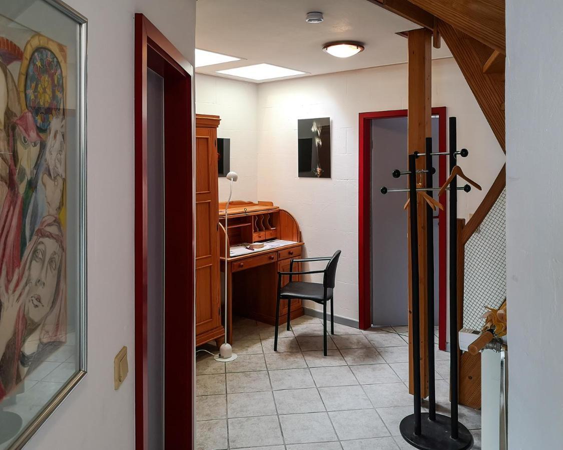 Gemuetliches Ferienhaus - Ankommen Und Wohlfuehlen ฮูซุม ภายนอก รูปภาพ