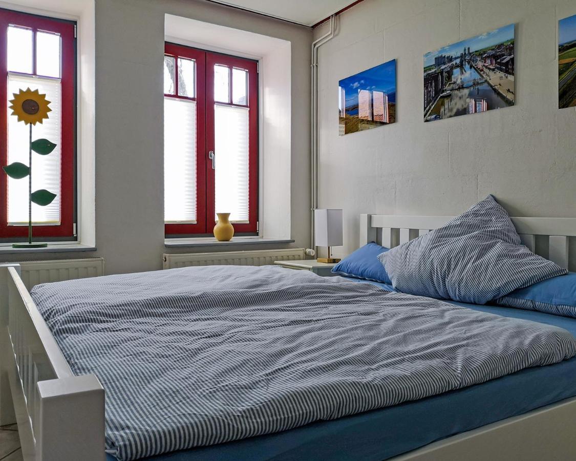 Gemuetliches Ferienhaus - Ankommen Und Wohlfuehlen ฮูซุม ภายนอก รูปภาพ